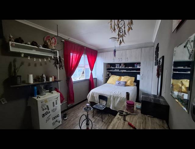 3 BEDROOM FREEHOLD FOR SALE IN STRANDFONTEIN VILLAGE